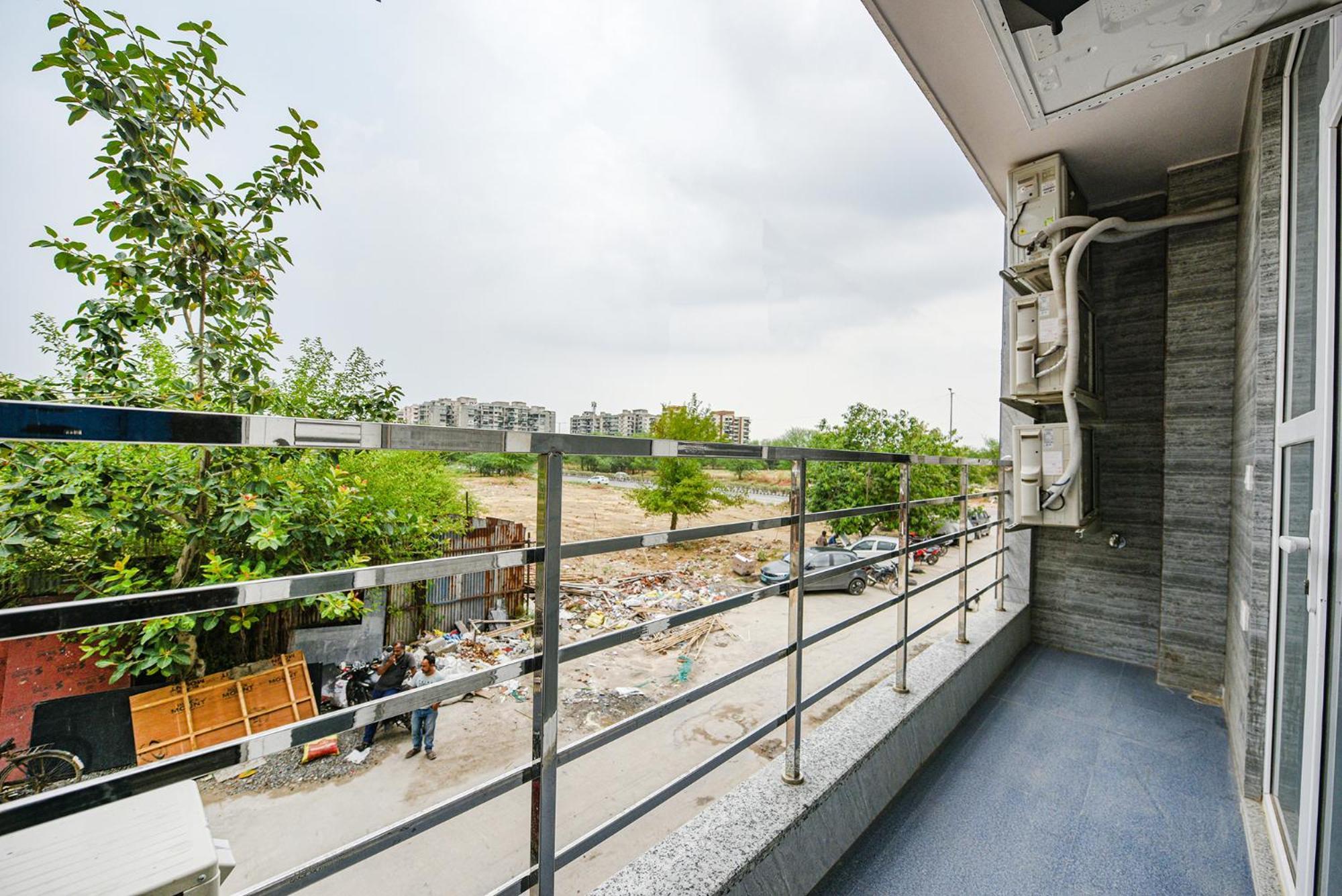 Fabhotel Sparkling - Nr Yashobhoomi Convention Centre Delhi  Exterior foto
